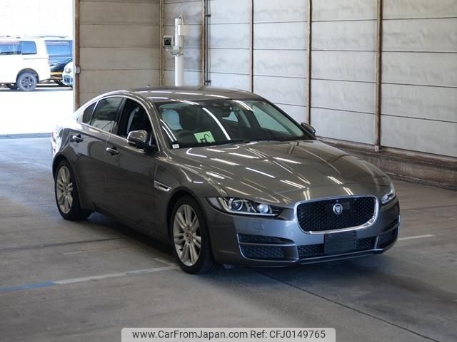 jaguar xe 2015 quick_quick_CBA-JA2GA_SAJAB4AG6GA904975 image 1