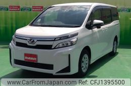 toyota voxy 2018 CFJ1395500