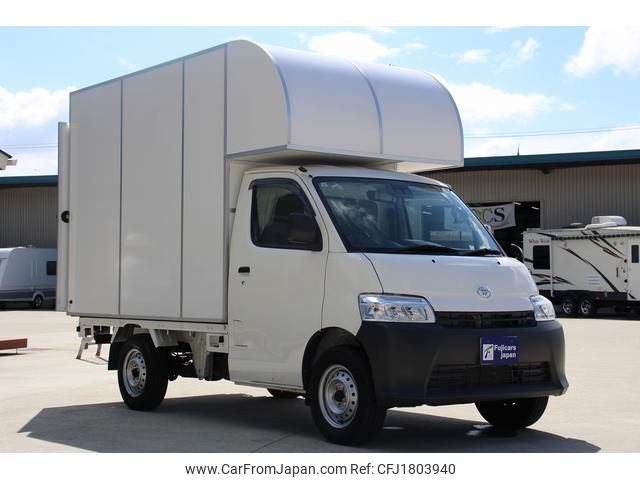toyota townace-truck 2024 CFJ1803940 image 2