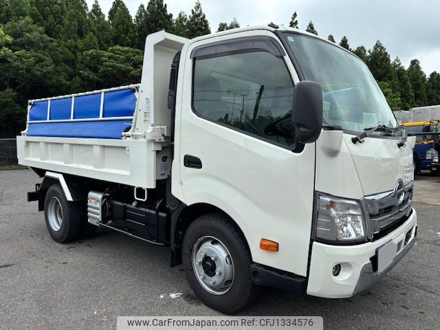 hino dutro 2024 -HINO--Hino Dutoro 2KG-XZU700X--XZU700-0015527---HINO--Hino Dutoro 2KG-XZU700X--XZU700-0015527- image 1