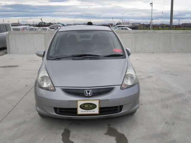 honda fit 2005 1.70105E+11 image 1