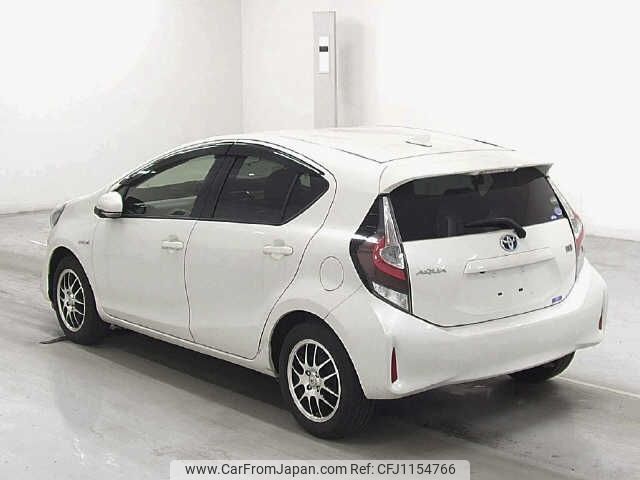 toyota aqua 2020 -TOYOTA--AQUA NHP10-6854530---TOYOTA--AQUA NHP10-6854530- image 2