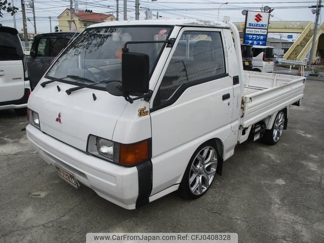 mitsubishi delica-truck 1994 GOO_NET_EXCHANGE_0404149A30241104W001 image 2