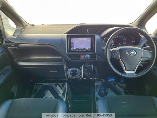 toyota noah 2017 -TOYOTA--Noah DBA-ZRR80W--ZRR80-0336528---TOYOTA--Noah DBA-ZRR80W--ZRR80-0336528- image 2