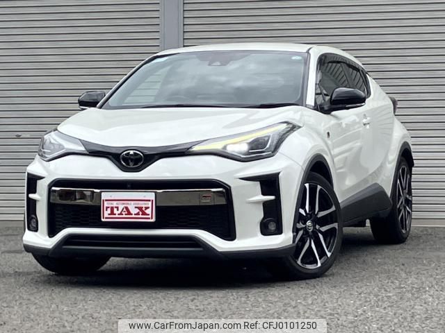 toyota c-hr 2021 quick_quick_6AA-ZYX11_ZYX11-2043145 image 1