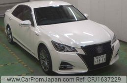 toyota crown 2018 CFJ1637229