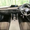 mazda mazda3-fastback 2019 CFJ1833148 image 2