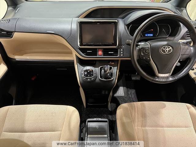 toyota noah 2015 CFJ1838414 image 2
