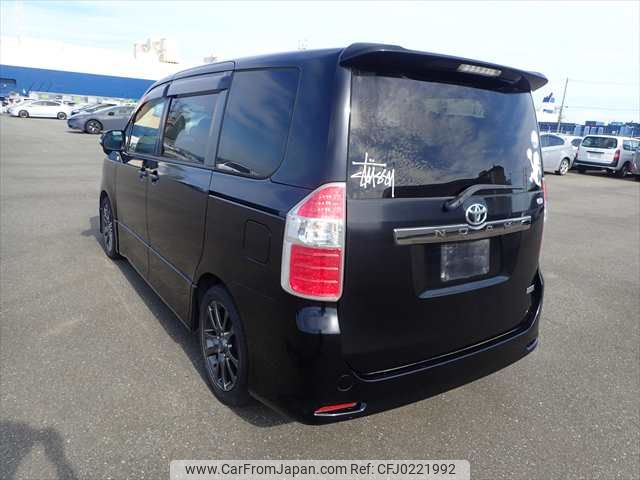 toyota noah 2008 NIKYO_PW18111 image 1