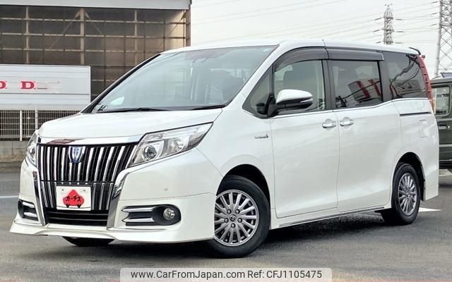 toyota esquire 2016 GOO_JP_700050301430250430003 image 1