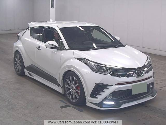 toyota c-hr 2018 quick_quick_DBA-NGX50_NGX50-2027213 image 1