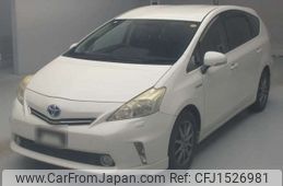 toyota prius-α 2011 CFJ1526981