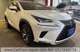 lexus nx 2018 CFJ1634174