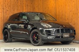 porsche macan 2018 CFJ1537408