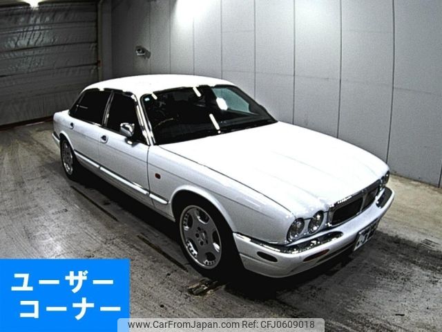 jaguar daimler 2000 -JAGUAR 【愛媛 332ろ】--Daimler D25MA-SAJKC25J8YMF17830---JAGUAR 【愛媛 332ろ】--Daimler D25MA-SAJKC25J8YMF17830- image 1