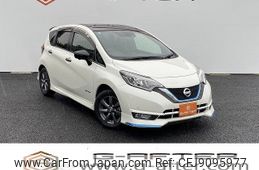 nissan note 2018 -NISSAN--Note DAA-HE12--HE12-220571---NISSAN--Note DAA-HE12--HE12-220571-