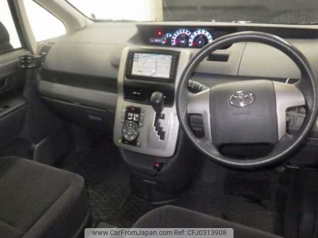 toyota voxy 2008 TE476 image 2