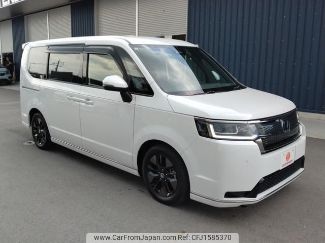 honda stepwagon 2023 CFJ1585370 image 2
