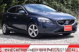 volvo v40 2014 F00644