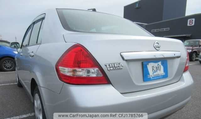 nissan tiida-latio 2011 CFJ1785766 image 2