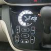 nissan dayz-roox 2015 CFJ1726257 image 13