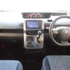 toyota voxy 2011 -TOYOTA--Voxy ZRR70W--0462858---TOYOTA--Voxy ZRR70W--0462858- image 22