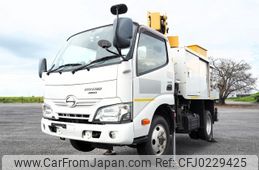 hino dutro 2016 GOO_NET_EXCHANGE_0403477A30240918W006