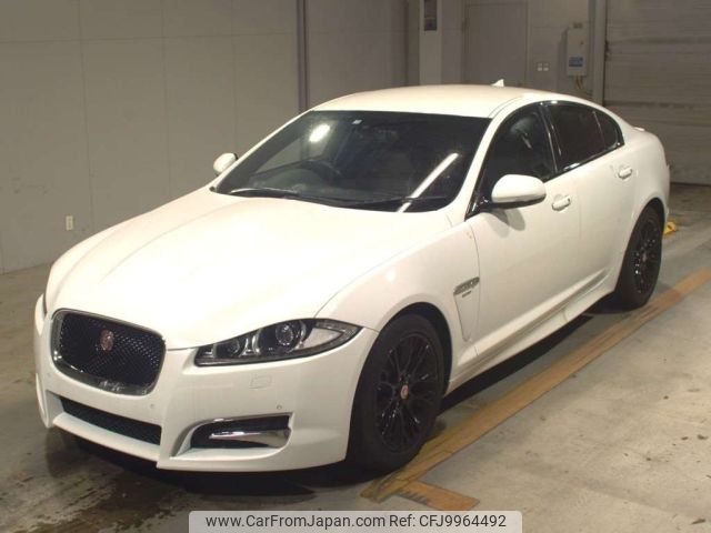 jaguar xf 2015 -JAGUAR--Jaguar XF Series J05PC-SAJKC05M5FPU75446---JAGUAR--Jaguar XF Series J05PC-SAJKC05M5FPU75446- image 1