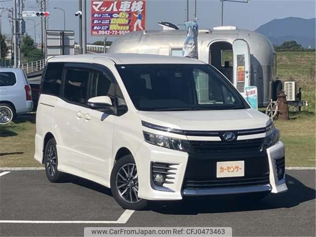 toyota voxy 2014 -TOYOTA--Voxy DBA-ZRR80W--ZRR80W-0028067---TOYOTA--Voxy DBA-ZRR80W--ZRR80W-0028067- image 1