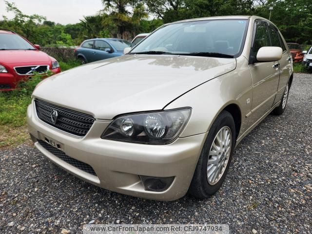 toyota altezza 2003 quick_quick_TA-GXE10_GXW10-0117882 image 1