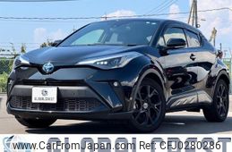 toyota c-hr 2022 quick_quick_6AA-ZYX11_ZYX11-2049030