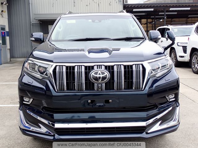 toyota land-cruiser-prado 2019 24632001 image 2