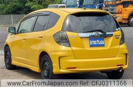 honda fit-hybrid 2012 TE3066