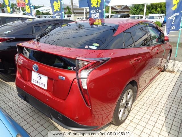 toyota prius 2016 quick_quick_DAA-ZVW51_ZVW51-8004980 image 2