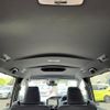 toyota voxy 2017 GOO_JP_700055065930250602002 image 32