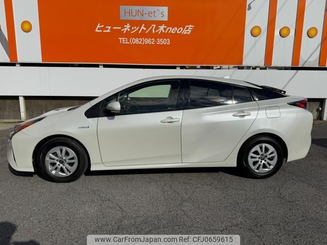 toyota prius 2015 quick_quick_DAA-ZVW50_ZVW50-8002834 image 2