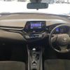 toyota c-hr 2017 quick_quick_DAA-ZYX10_ZYX10-2003607 image 2