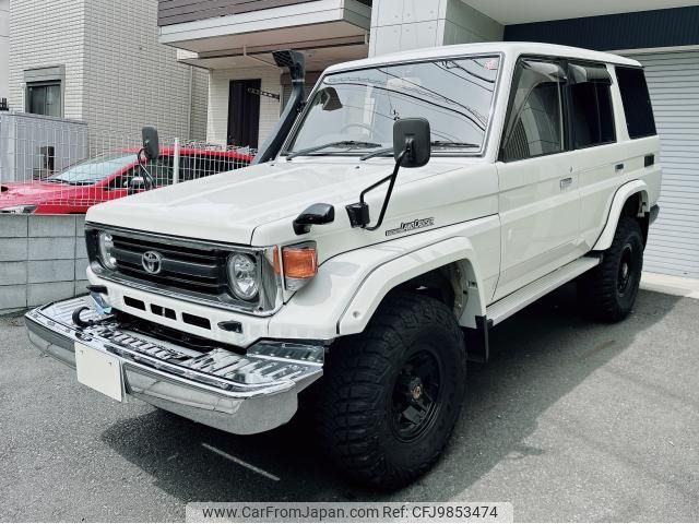 売れ筋アイテムラン 70 Cruiser Land Toyota 1999 KC-HZJ77HV $37,839 Price Car - 4WD その他