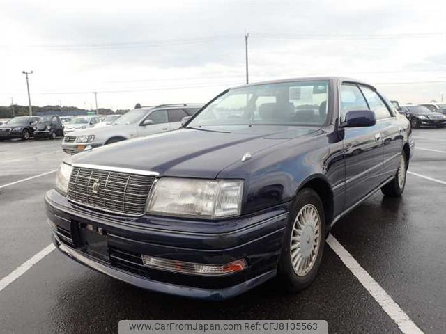toyota-crown-1995-965-car_603d5da1-c126-4317-b3fc-8559f749fd58