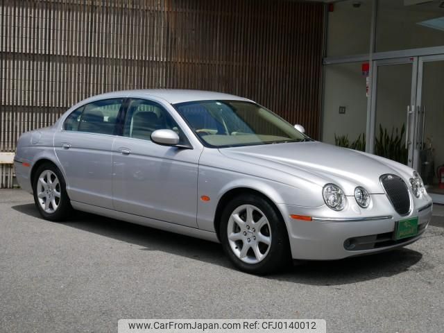 jaguar s-type 2005 quick_quick_GH-J01FC_SAJKC01P65FN36694 image 2