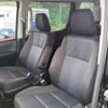 toyota voxy 2015 CFJ1850901 image 18