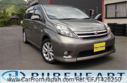 toyota isis 2011 CFJ1420250