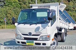 hino dutro 2015 GOO_NET_EXCHANGE_0840296A30241108W001