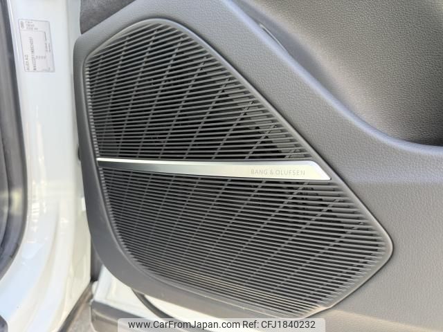 audi q8 2023 CFJ1840232 image 2