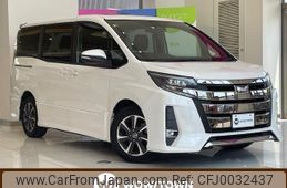 toyota noah 2017 -TOYOTA--Noah DBA-ZRR80W--ZRR80-0338829---TOYOTA--Noah DBA-ZRR80W--ZRR80-0338829-