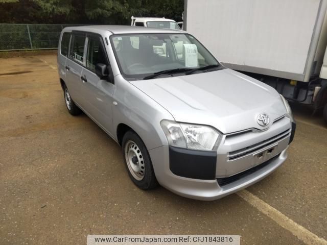 toyota probox 2017 CFJ1843816 image 2