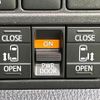 toyota voxy 2017 CFJ1761667 image 8