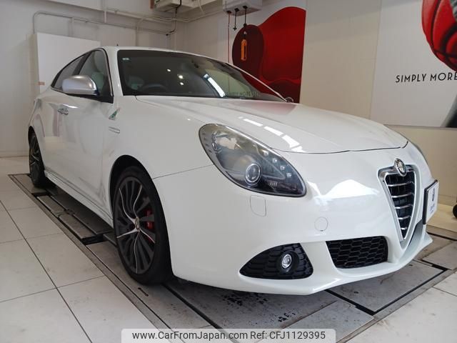 alfa-romeo giulietta 2013 quick_quick_94018_ZAR94000007155073 image 1