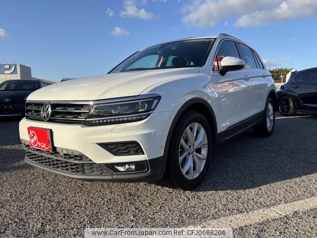 volkswagen tiguan 2018 quick_quick_ABA-5NCZE_WVGZZZ5NZJW965879 image 1