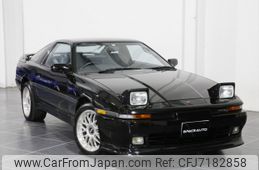 car_607a3976-2041-4b1e-b389-